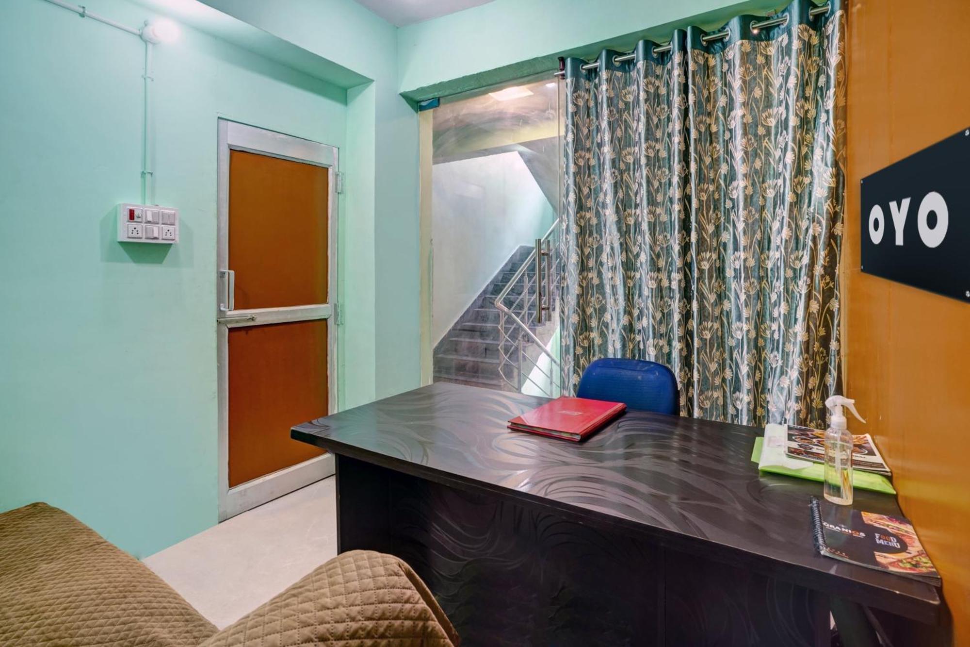 Super Hotel O Grill Inn Dhanbad Bagian luar foto